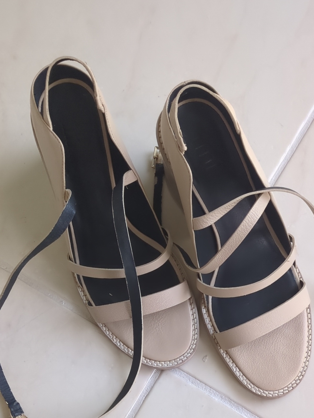 Tibi Women’s Nude Block Heel Sandals with Ankle Straps Contemporary Sz 39 US 8.5 - Picture 2 of 10
